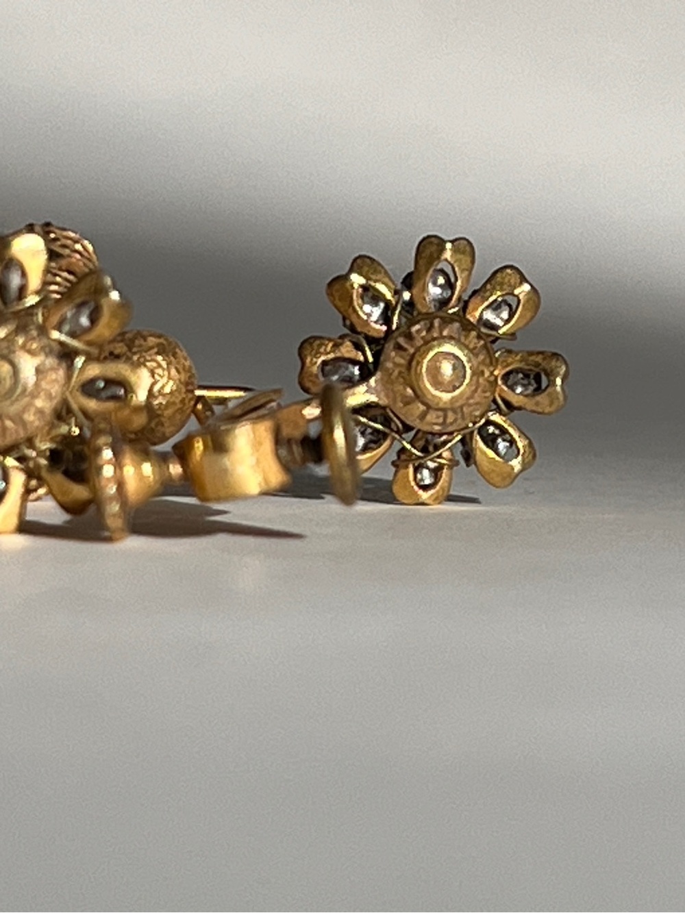 Signed | Miriam Haskell Vintage Drop Gold Rhinestone Screw-Back Earrings - Picture 9 of 13